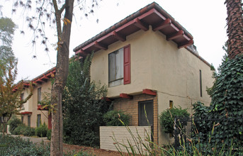 2311 P St in Sacramento, CA - Building Photo - Building Photo