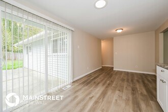 16902 8th Ave E in Spanaway, WA - Building Photo - Building Photo