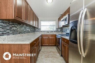 2472 Waneta Dr in Sarasota, FL - Building Photo - Building Photo