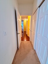 200 Dey St, Unit 268 in Harrison, NJ - Foto de edificio - Building Photo