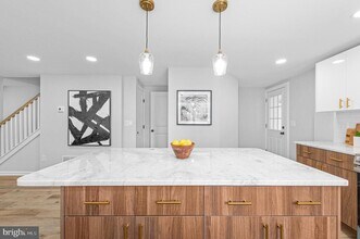 342 E Barnard St in West Chester, PA - Building Photo - Building Photo