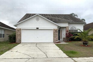 133 Allison Ave in Davenport, FL - Building Photo