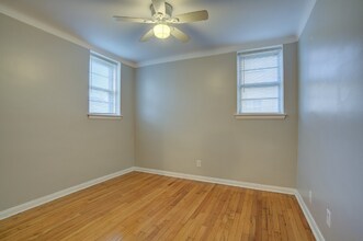 4837 Cadieux Rd in Detroit, MI - Building Photo - Building Photo