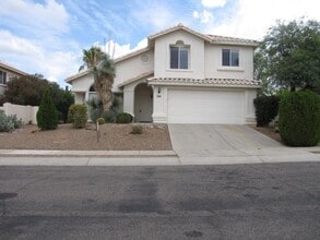 2050 W 3 Oaks Dr in Tucson, AZ - Building Photo - Building Photo