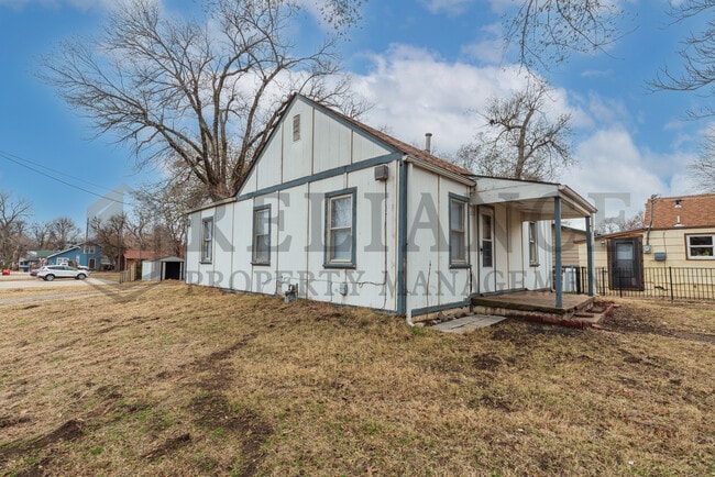 5111 W Robinson St in Wichita, KS - Building Photo - Building Photo