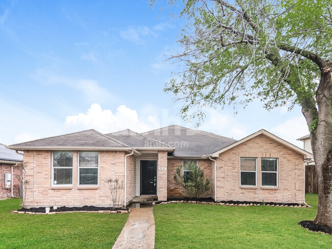 property at 3041 Dusty Ridge Dr