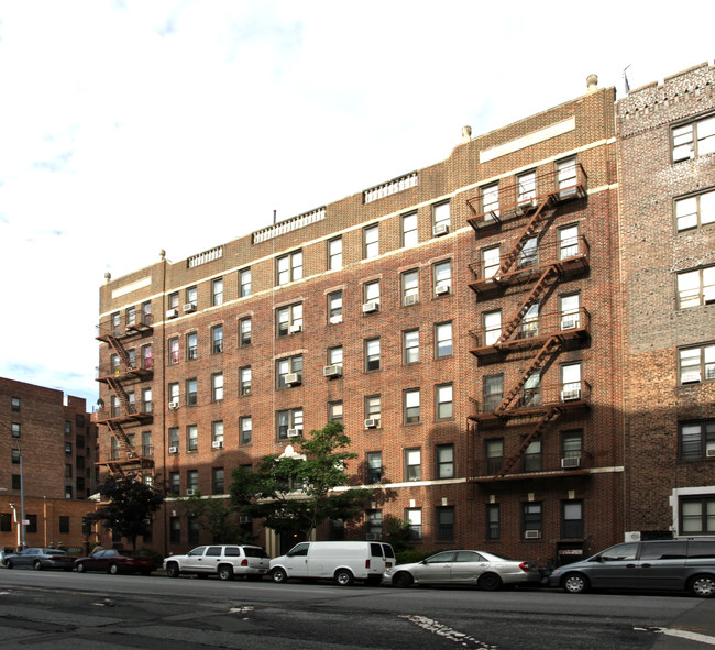 1650 Ocean Ave in Brooklyn, NY - Building Photo - Building Photo