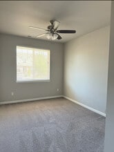 15423 92nd Ave SE in Yelm, WA - Building Photo - Building Photo