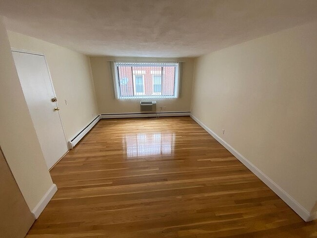 22 Winslow Rd, Unit C1