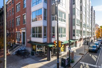 Le Grenier in Philadelphia, PA - Building Photo - Building Photo