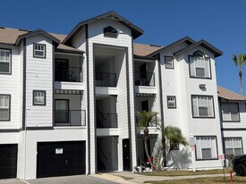 2206 Antigua Pl in Kissimmee, FL - Building Photo