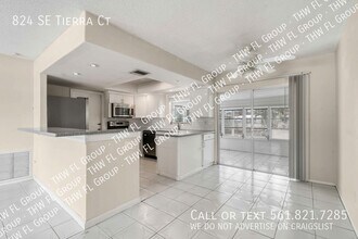 824 SE Tierra Ct in Port St. Lucie, FL - Building Photo - Building Photo