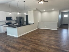 28557 Shallow Water Rd in Warrenton, MO - Building Photo - Building Photo