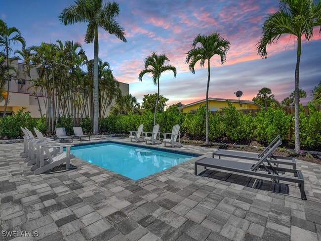 740 5th Ave N in Naples, FL - Building Photo - Building Photo