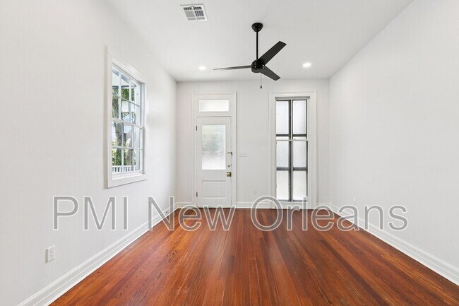 335 Pacific Ave in New Orleans, LA - Building Photo - Building Photo