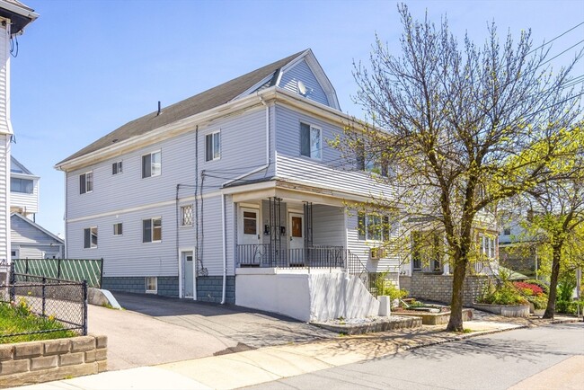 property at 17 Puritan Rd