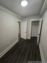 118 Marginal St, Unit 3 in Boston, MA - Foto de edificio - Building Photo