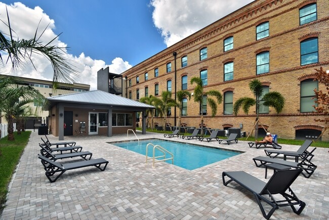 Cigar Lofts