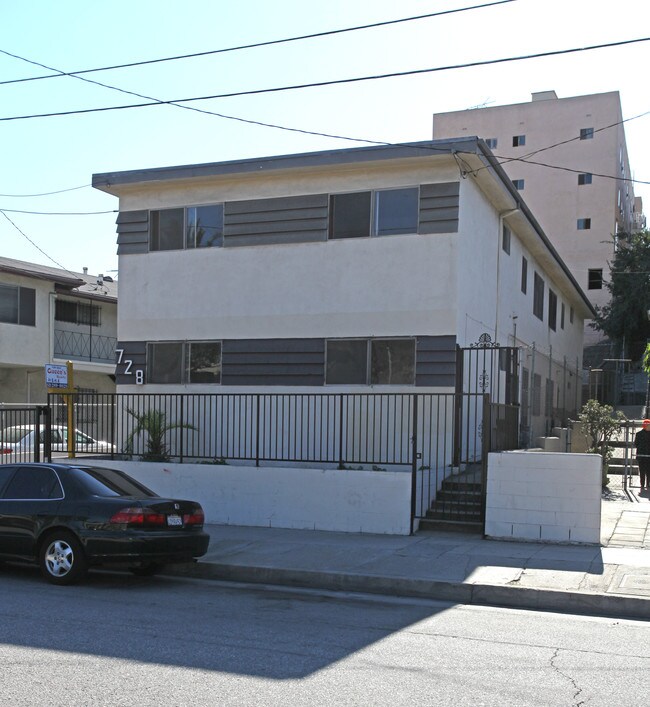 728 New Depot St in Los Angeles, CA - Building Photo - Building Photo