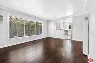 920 Westbourne Dr in West Hollywood, CA - Building Photo - Building Photo