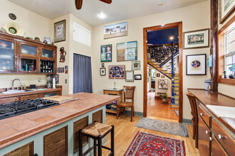 1469 Magazine St in New Orleans, LA - Building Photo - Interior Photo