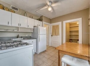 1741 1st St S in St. Petersburg, FL - Building Photo - Building Photo