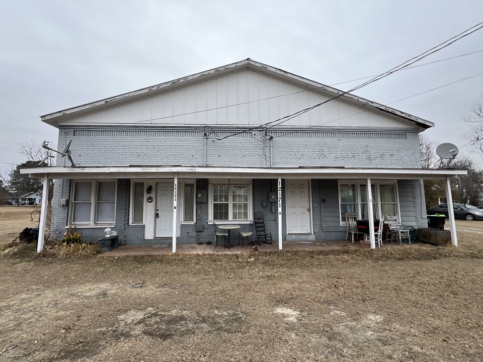 12171 NC-42 in Fuquay Varina, NC - Building Photo