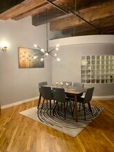 732 S Financial Pl, Unit 507 in Chicago, IL - Building Photo - Building Photo