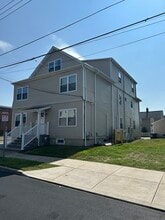 36 East Ave in West Haven, CT - Building Photo - Building Photo