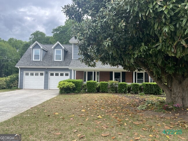 716 Wilkes Dr in Loganville, GA - Building Photo - Building Photo