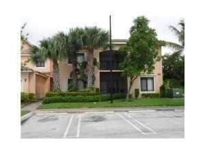 property at 2807 Veronia Dr