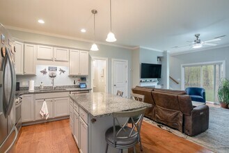1 Camelia Ave in Concord, NH - Building Photo - Building Photo