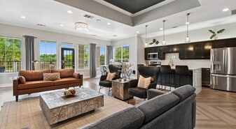 Parkways on Prairie Creek in Grand Prairie, TX - Building Photo
