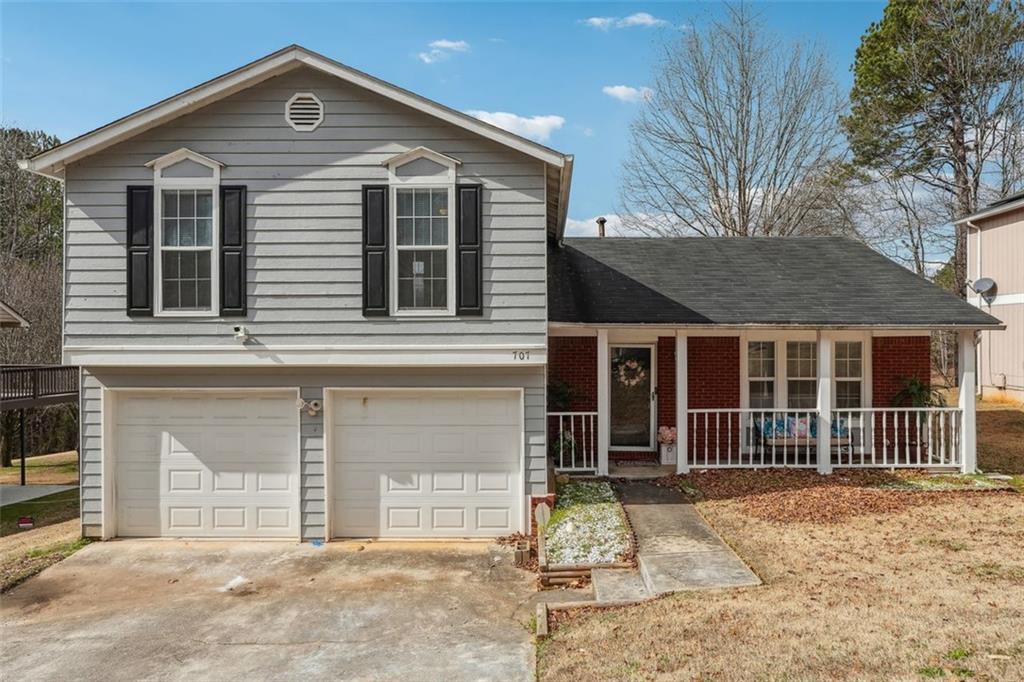 707 Fair Harbor Dr in Lithonia, GA - Building Photo