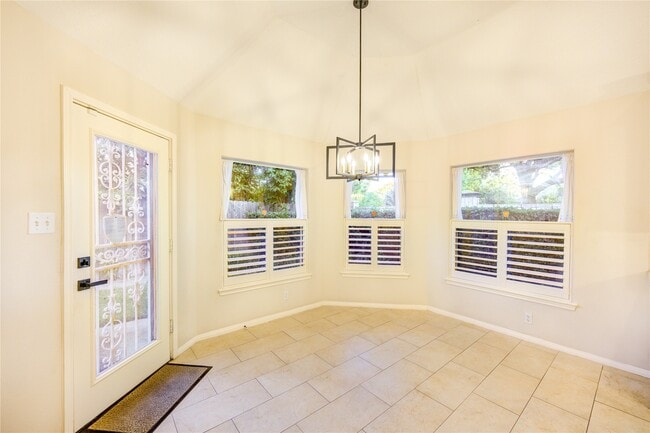 property at 1231 Parkhaven Ln