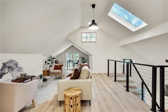 901 Argonne Ave NE in Atlanta, GA - Building Photo - Building Photo