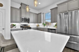 25326 Fallen Acorn Ct in Porter, TX - Building Photo - Building Photo