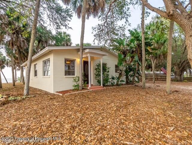 10516 Pine Island Dr in Spring Hill, FL - Building Photo - Building Photo