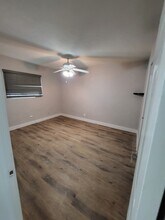 1012 SE 15th St, Unit 10 in Fort Lauderdale, FL - Building Photo - Building Photo