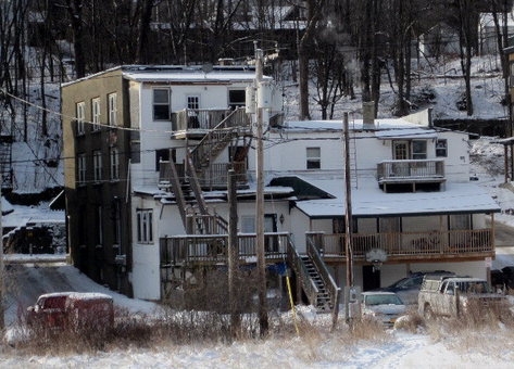 126-130 Broadway in Saranac Lake, NY - Foto de edificio - Building Photo