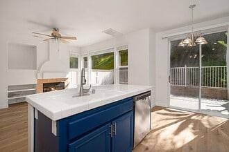 18578 Caminito Pasadero in San Diego, CA - Building Photo - Building Photo