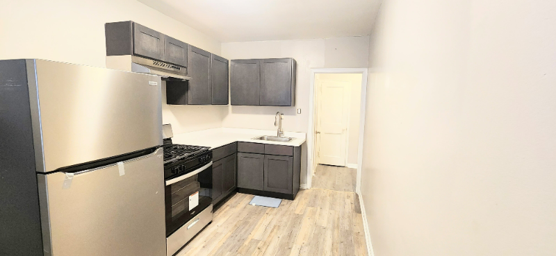 6317 Everett Ave in Philadelphia, PA - Building Photo