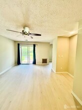 11 Tanglewood Ct in Monmouth Junction, NJ - Building Photo - Building Photo