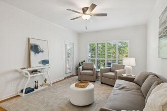 2025 Woodmont Blvd, Unit 223 in Nashville, TN - Building Photo - Building Photo