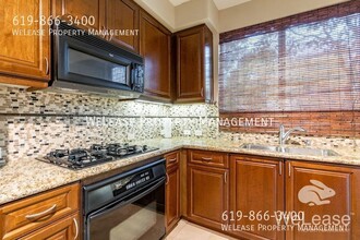 8211 Station Village Ln in San Diego, CA - Building Photo - Building Photo