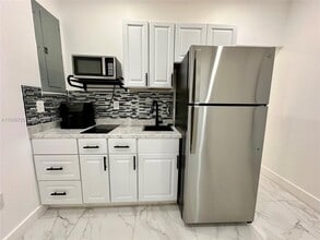 1309 NW 55th Terrace in Miami, FL - Building Photo - Building Photo