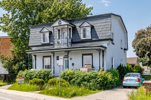 3671-3671A Du Souvenir Ch in Laval, QC - Building Photo