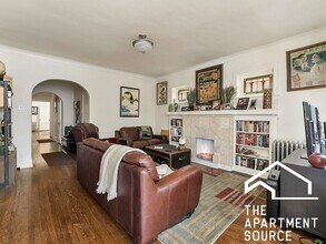 1432 W Jonquil Ter, Unit 2 in Chicago, IL - Foto de edificio - Building Photo