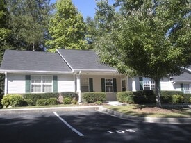 Foster Place Community in Dallas, GA - Building Photo