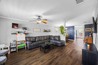 231 Goddard in Kyle, TX - Building Photo - Building Photo